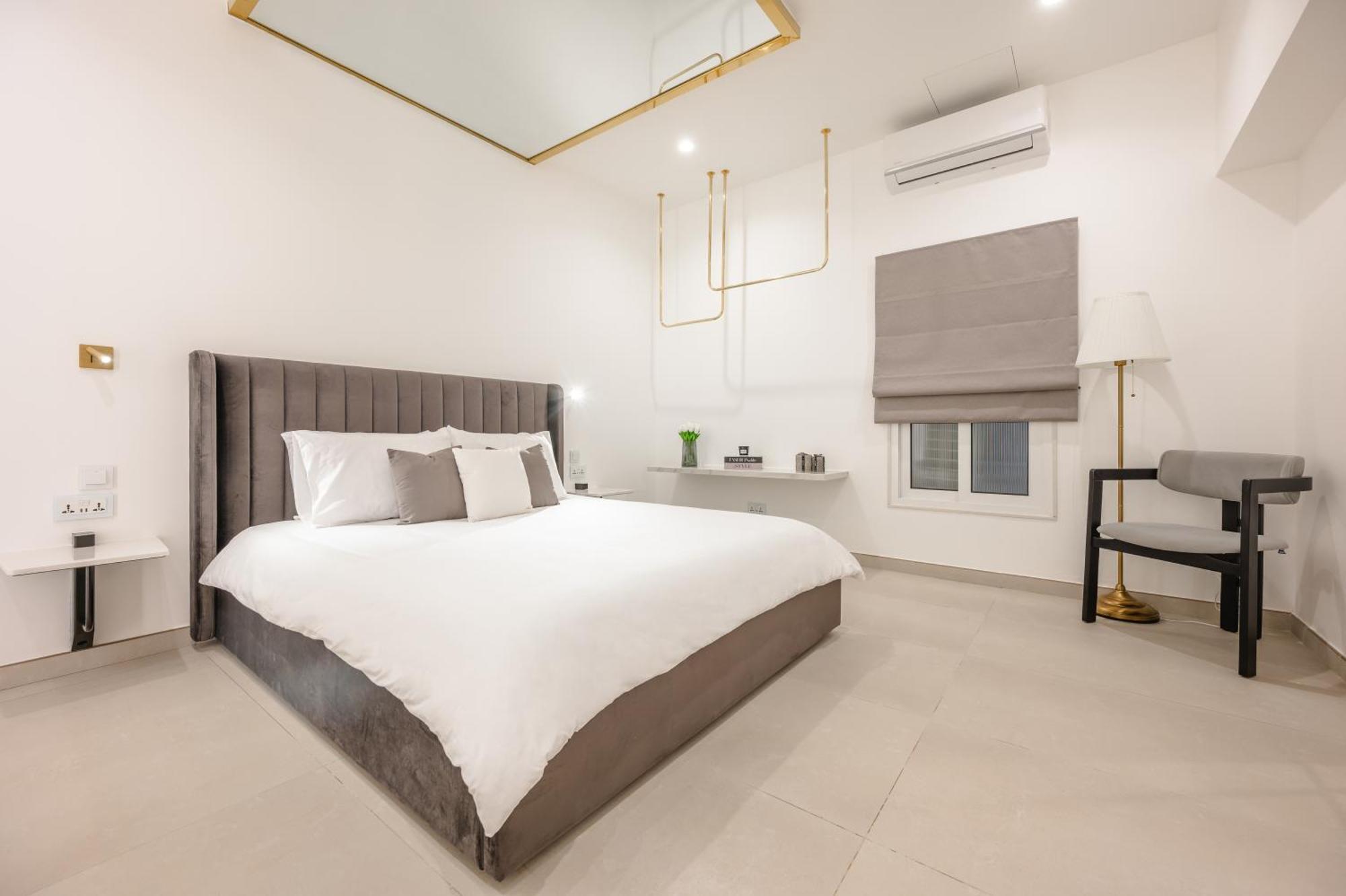Capital Hideaway Apartment *