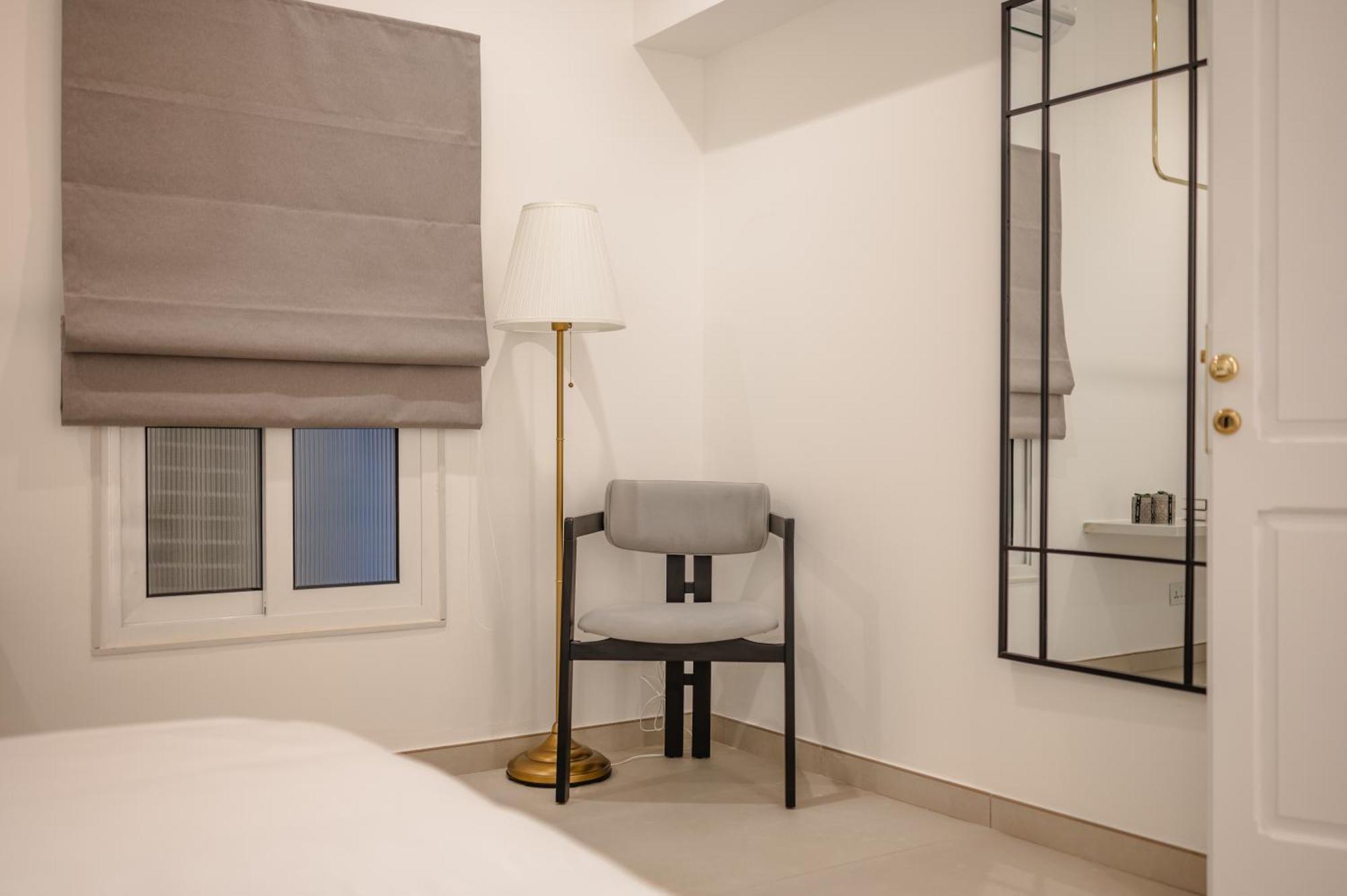 Capital Hideaway Apartment *